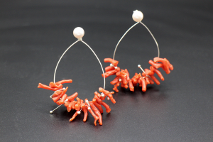 Ohrstecker aus 925er Sterlingsilber, Koralle, Perle