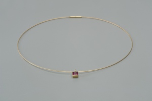COLLIER 0,6 MM GOLDSEIL 585ER GOLD MIT RHODOLITH STEIN
